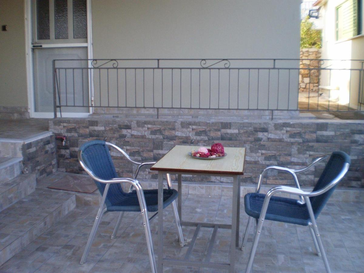 Villa Matoula House à Vingláfia Extérieur photo